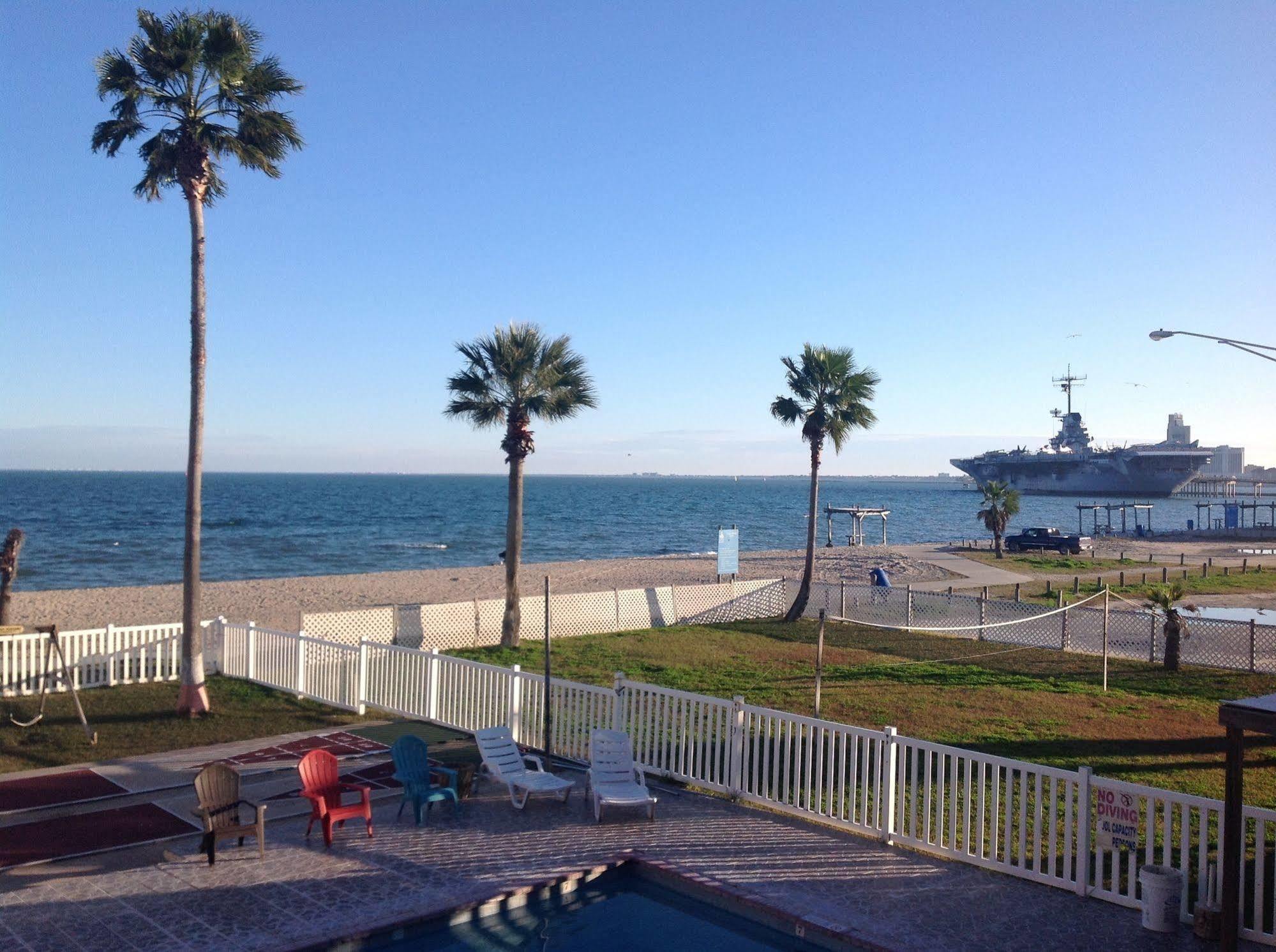 Sea Shell Inn On The Beach Корпъс Кристи Екстериор снимка